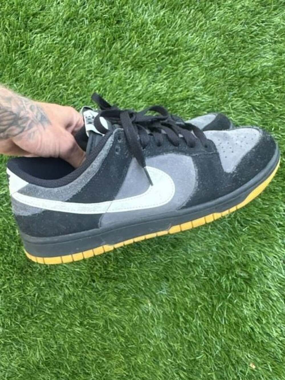 Nike Dunk Low SE Black Anthracite Gum